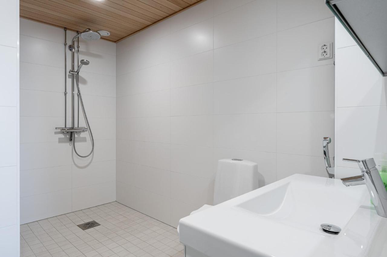 "Station" - Modern 1Br With Sauna Next To Railway Station, Hosted By 2Ndhomes Tampere Kültér fotó